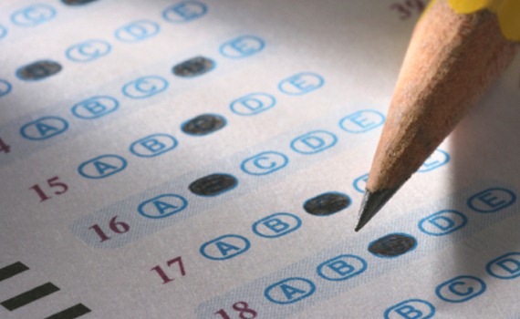 Tự học TOEIC hay học trung tâm